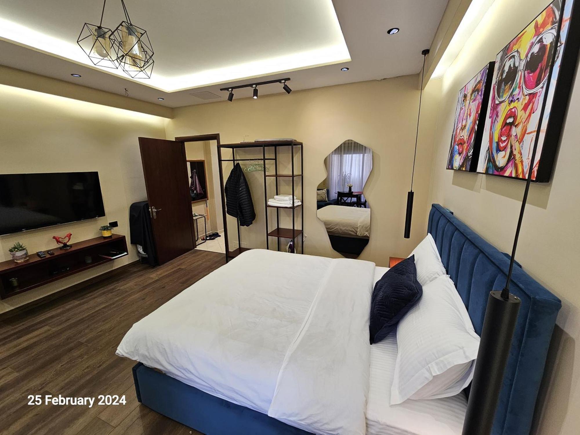 Tirana Daily Rental Apartments 1 ภายนอก รูปภาพ